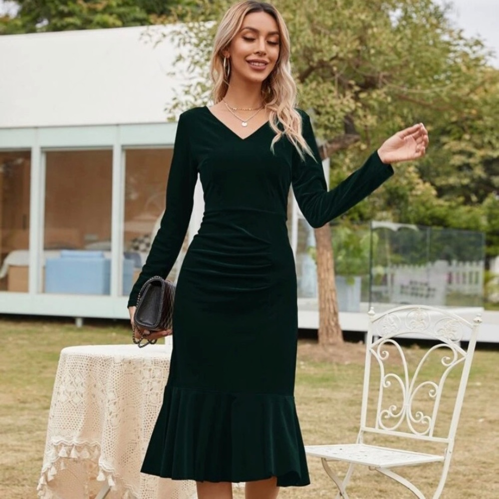 SHEIN Green Velvet Dress